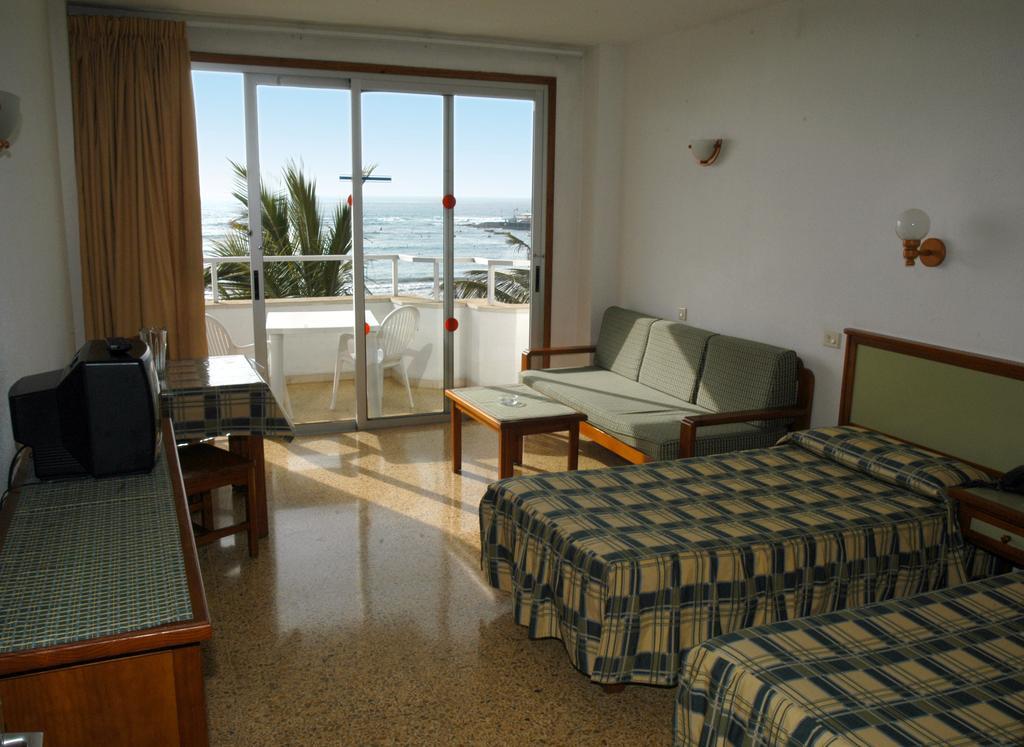 Apartamentos Luz Playa Лас Палмас де Гран Канария Стая снимка